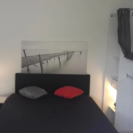Ferienhaus Belle Maisonnette Avec Jardin 2 Pas Du Vieux Port *